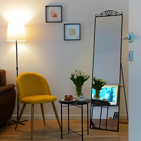 Amalia - Quiet 1Br Apartment With Parking & Wi-Fi บูคาเรสต์ ภายนอก รูปภาพ